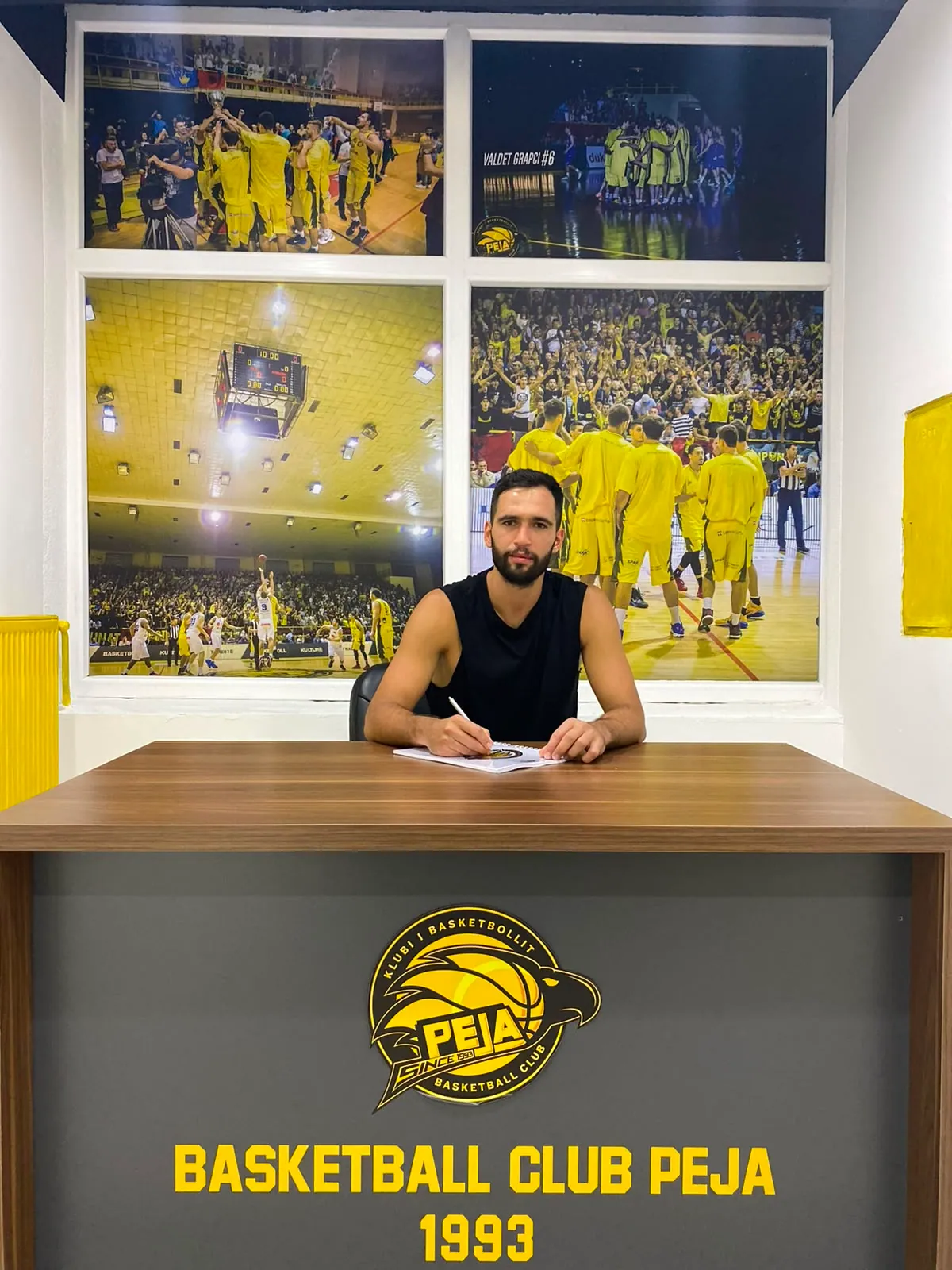 Nënshkrim kontrate në zyrat e KB Peja