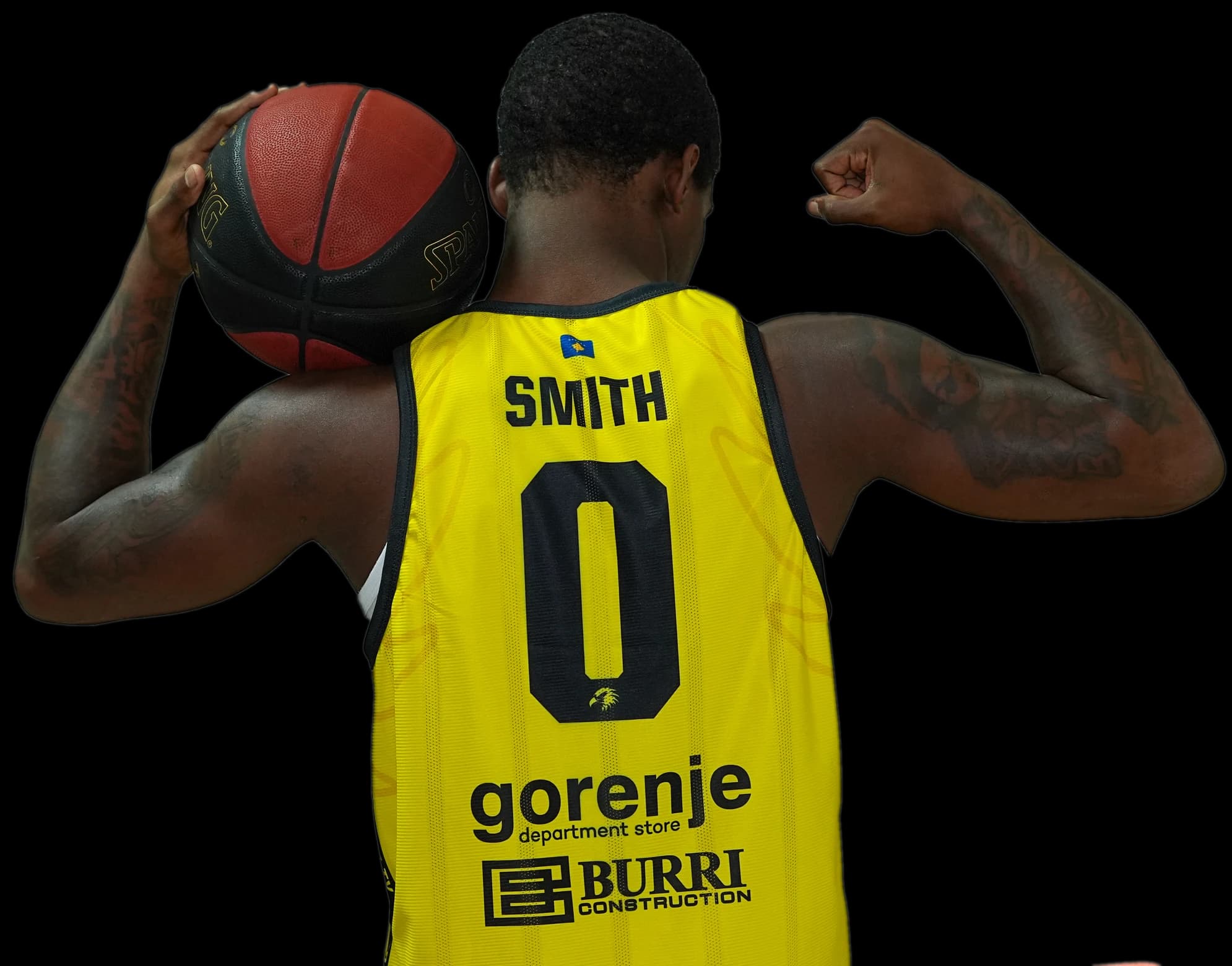 Lojtari #0 Smith i KB Peja, pamje nga prapa duke shfaqur muskuj